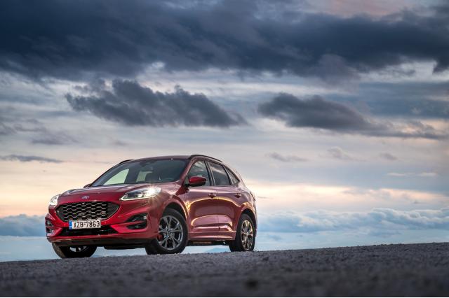 Ford Kuga: Το απόλυτο best-seller SUV στην κατηγορία Plug-in Hybrid